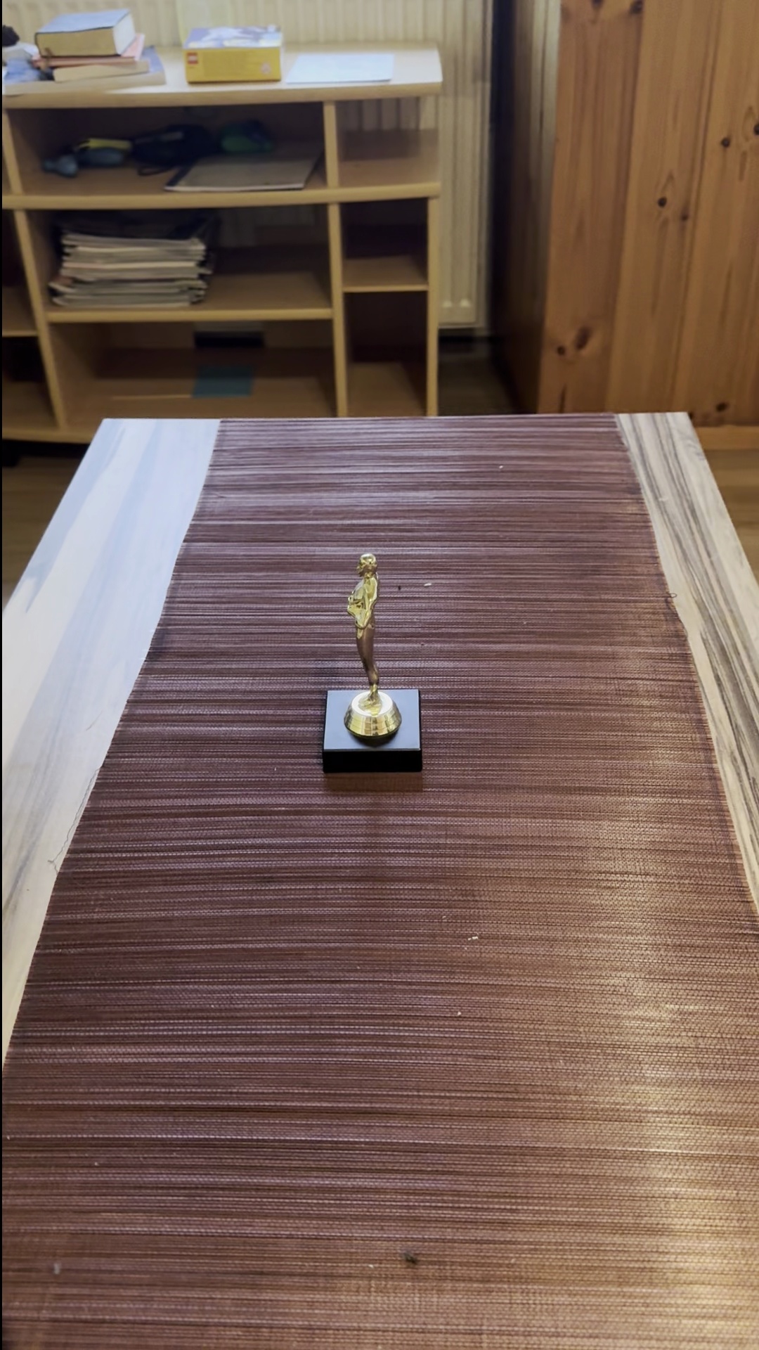 Frame frame_000615.jpg